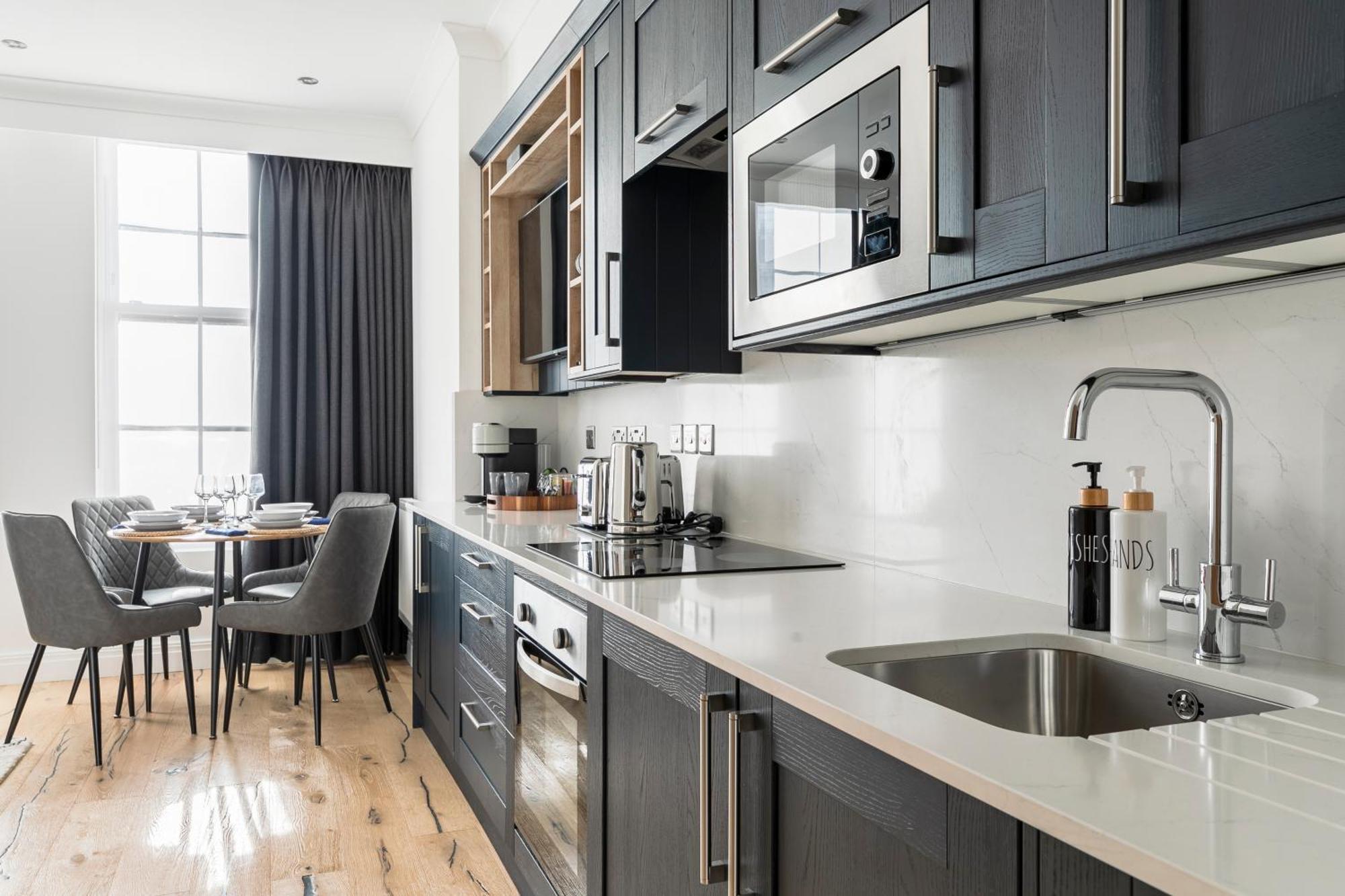 Modern Aptmt, 2 Stops To Central London, Smart Lock, Netflix Ealing Exterior foto